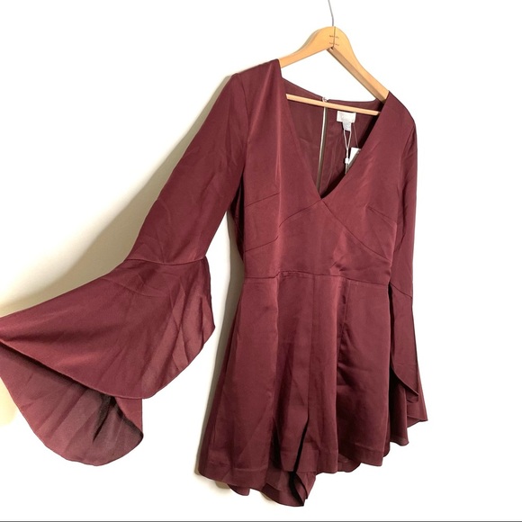 Urban Outfitters | UO Finders Keepers Seasons Bell-Sleeve Romper - Picture 5 of 12